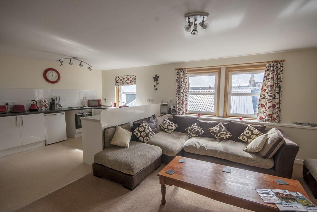 3 Varis Apartments Forres Kültér fotó
