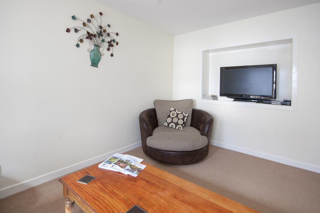 3 Varis Apartments Forres Kültér fotó